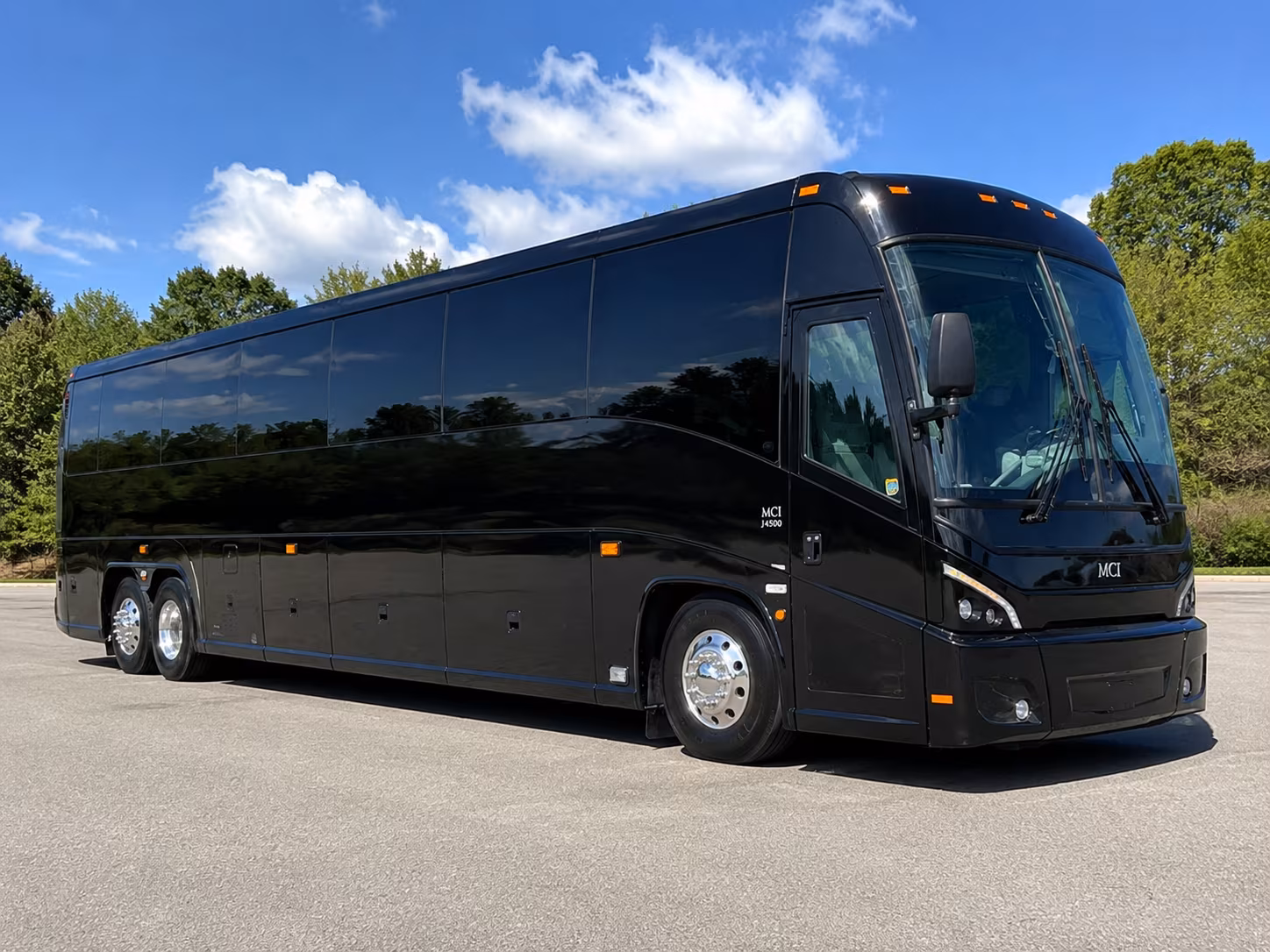 charter buses for large prom groups heading to downtown charleston venues