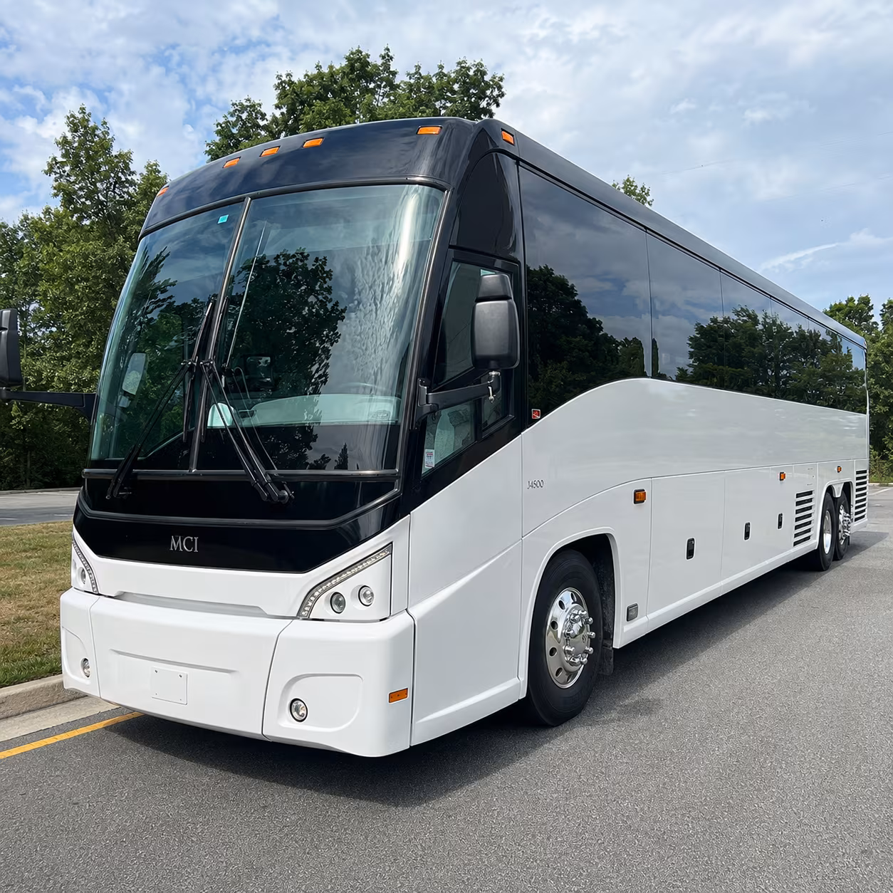 festival bus rentals for riverfront park concerts in north charleston
