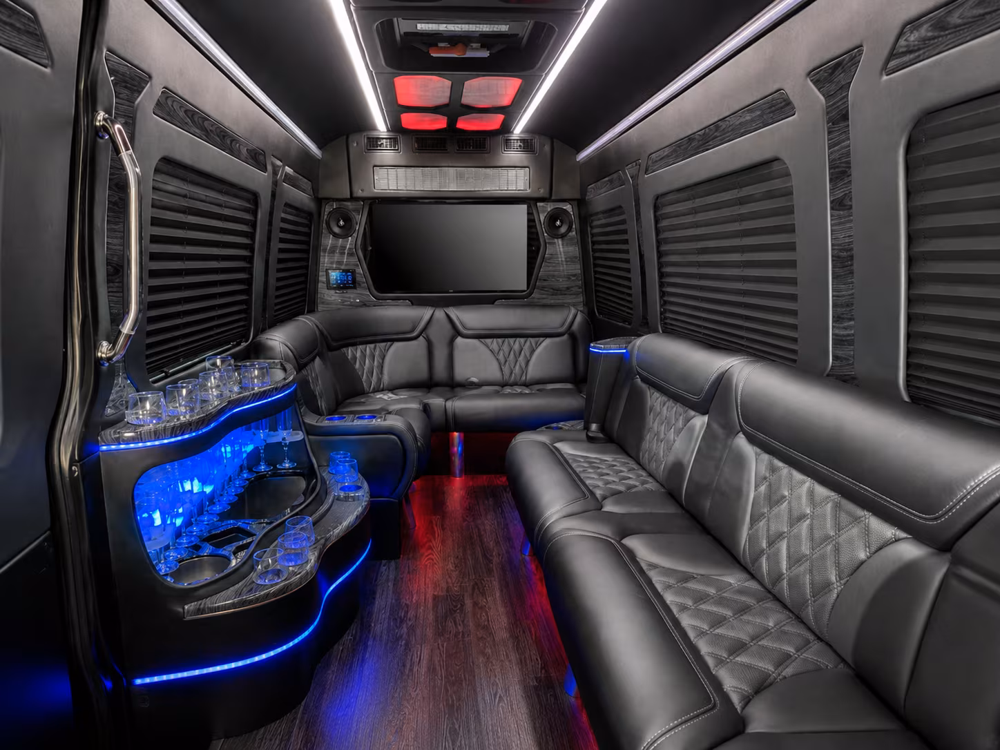 mount pleasant 28 passenger party bus